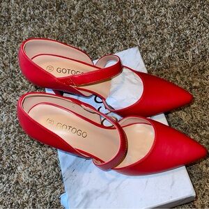 GOTOGO Red PU MK-01 Womens Closed Toe Heel Pumps Size 9.5 M New